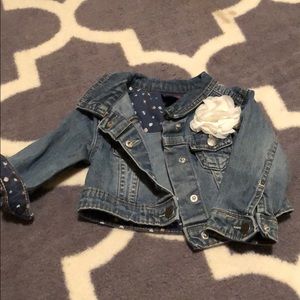 Jean jacket with white flower detail